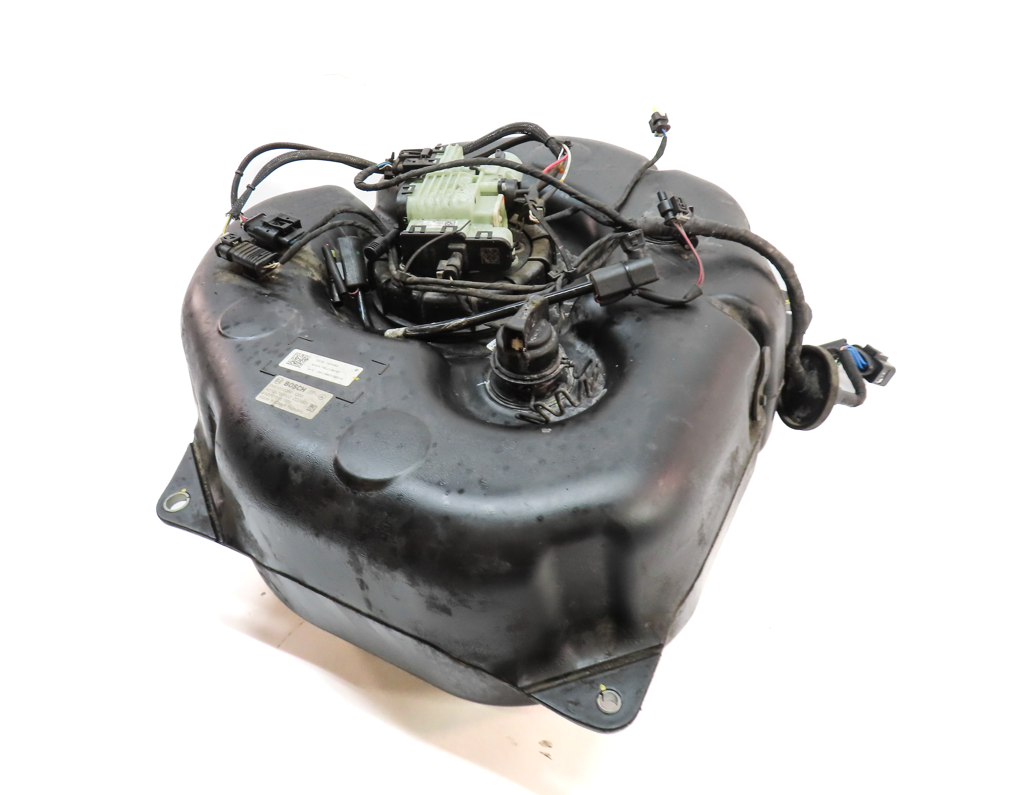 2011-2013 MERCEDES BENZ E350 (W212) 3.0L DEF DIESEL EXHAUST FLUID TANK w/ PUMP — exact item pictured